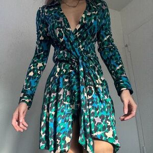 Diane Von Furstenberg Teal Green Leopard-Print Long Sleeve Wrap Dress
